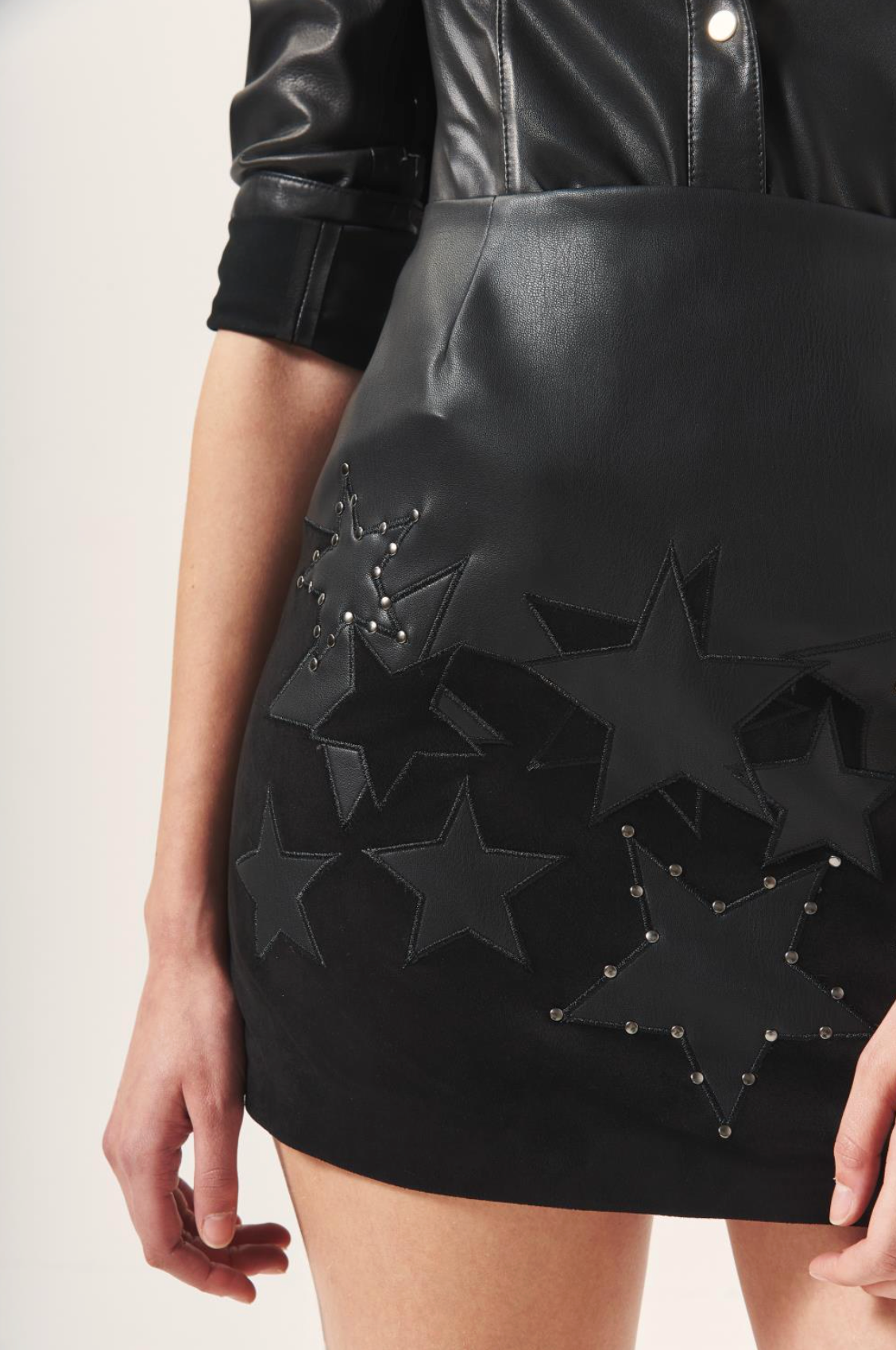 FALDA MARTUS STARS NEGRO M