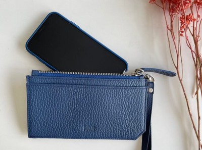 LARGE CARD HOLDER BLUE PF23 U