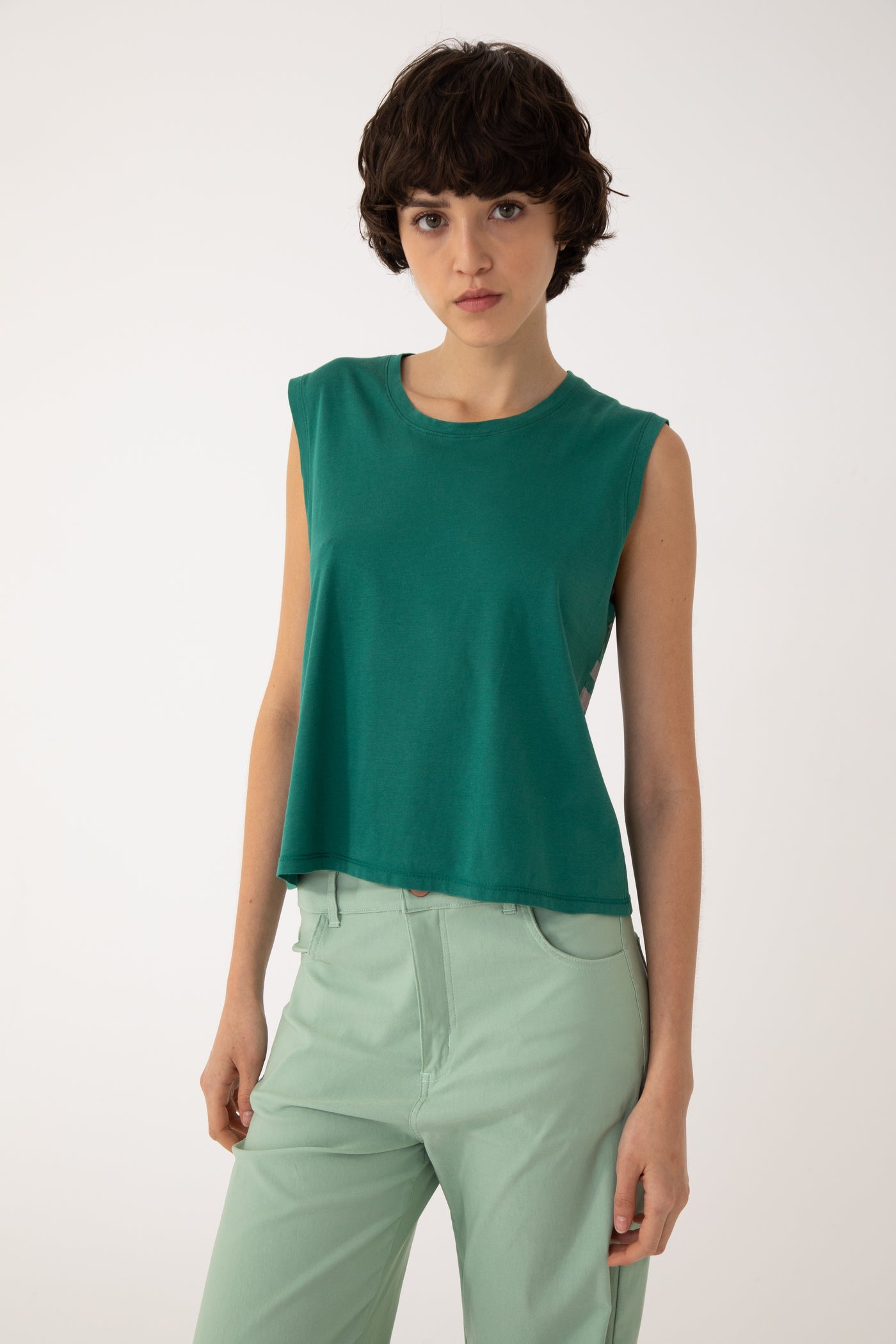 Musculosa Guia PPHD23 VERDE INGLES 1