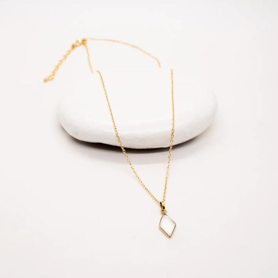 BRASS CRYSTAL DIAMOND NECKLACE