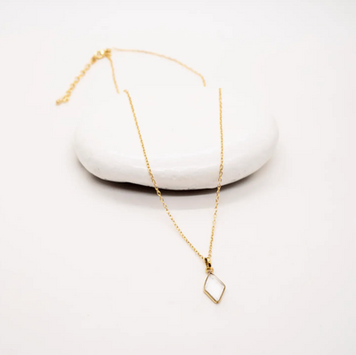 BRASS CRYSTAL DIAMOND NECKLACE